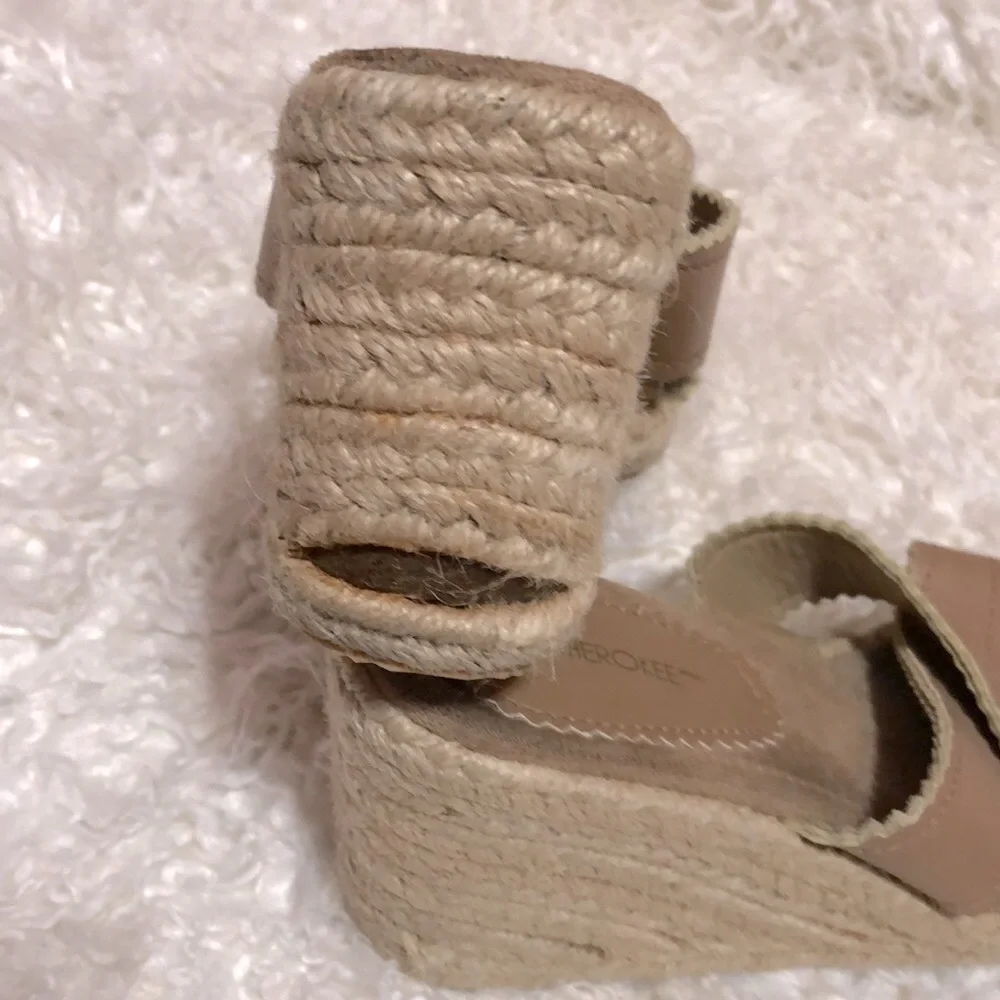 2 Pair - Bongo and Cherokee wedges women’s size 6.5